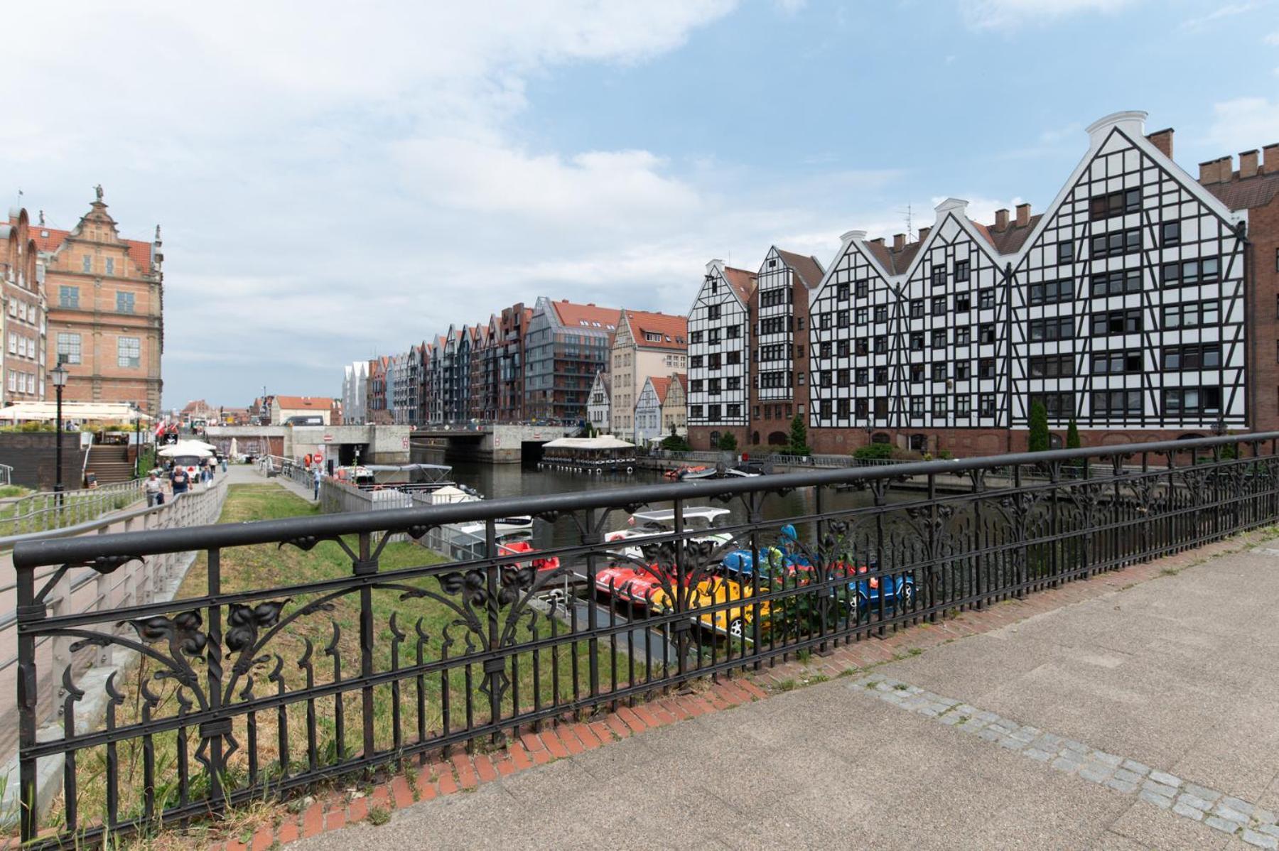 Cosmo Apartments - Old Town 格但斯克 外观 照片