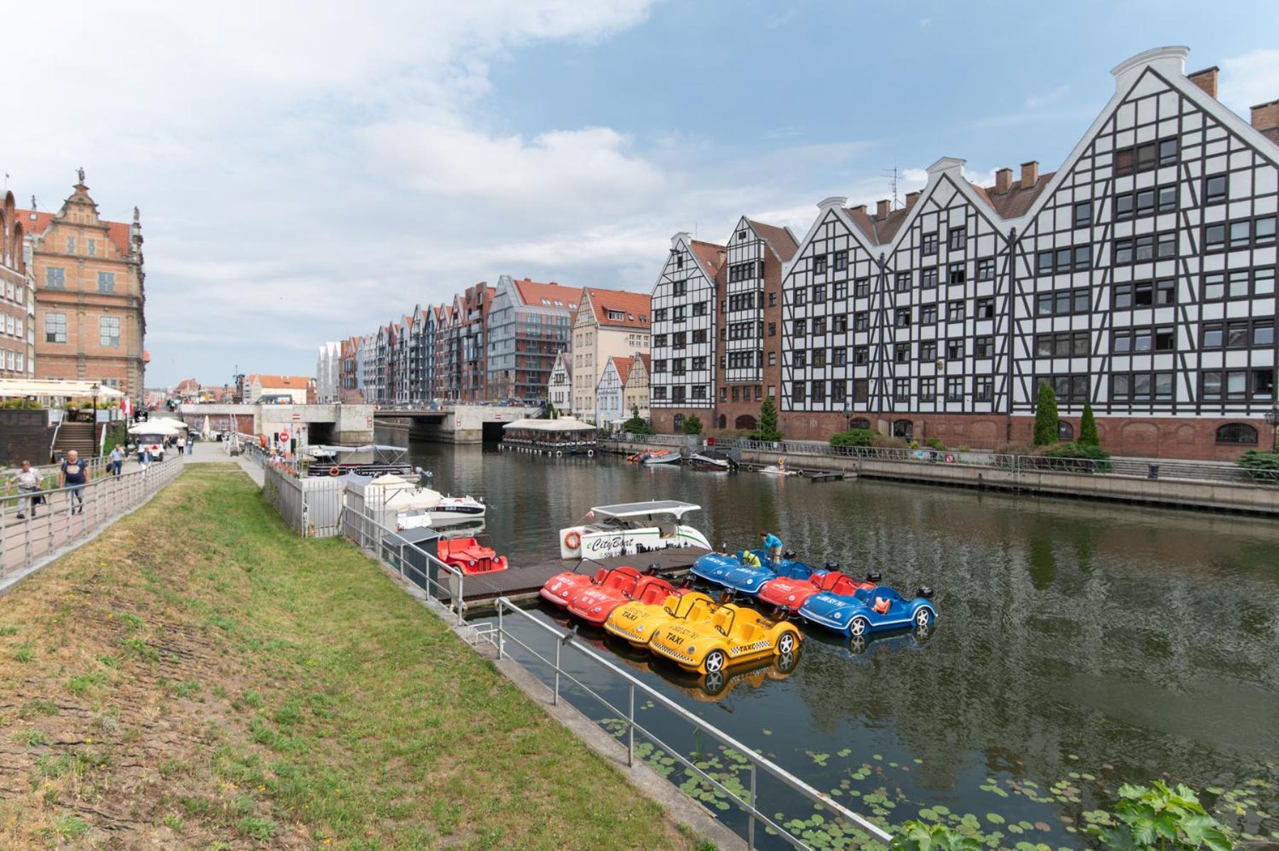 Cosmo Apartments - Old Town 格但斯克 外观 照片
